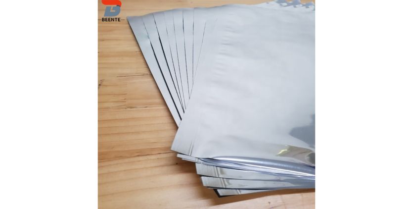 Чантата ESD е предназначена да предпазва човешкото тяло